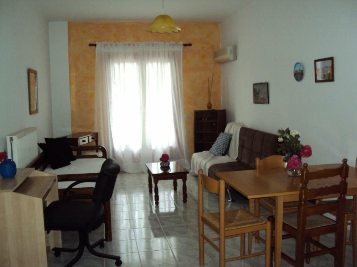 סאמי Thodora Appartments מראה חיצוני תמונה