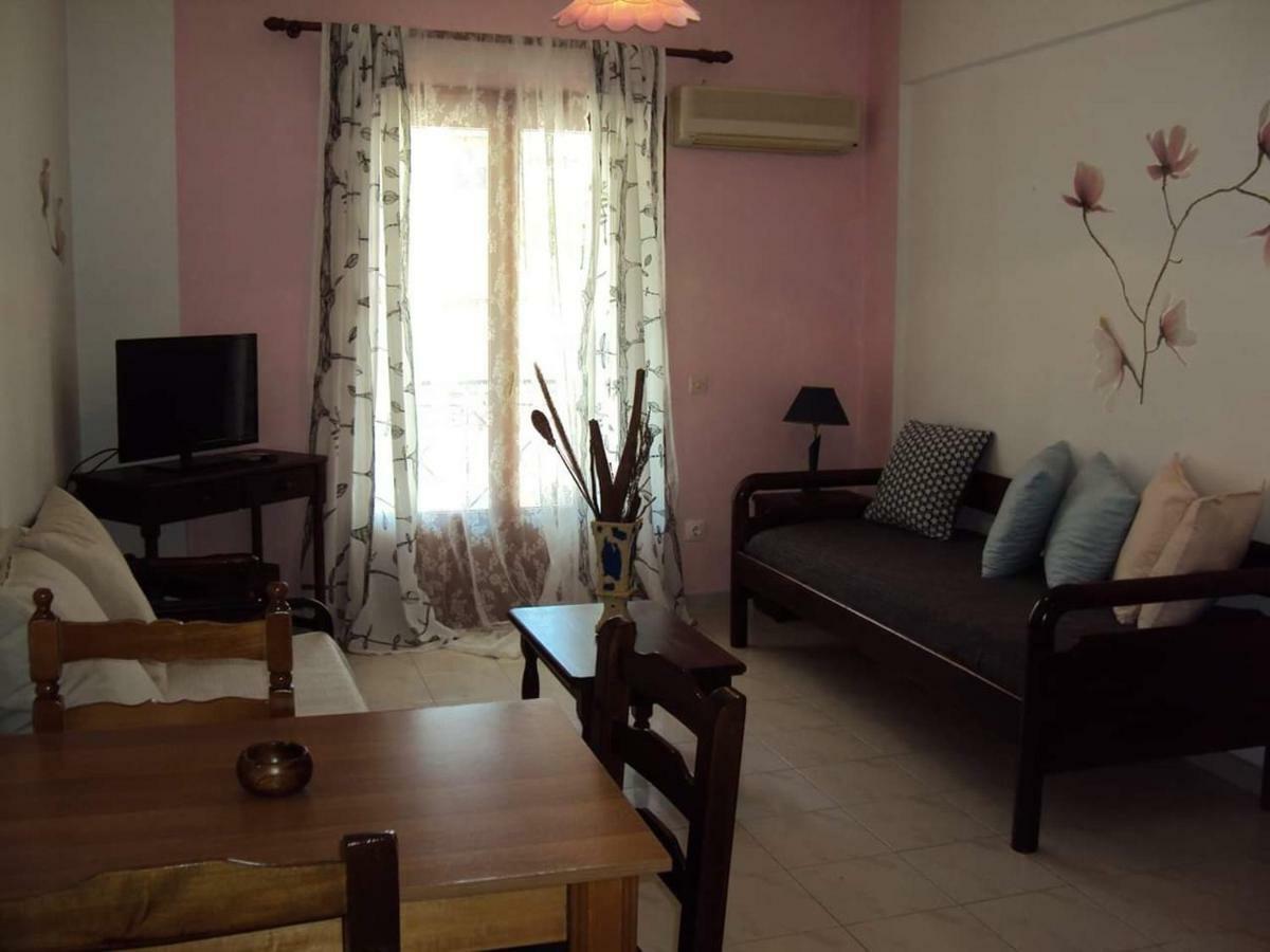 סאמי Thodora Appartments מראה חיצוני תמונה